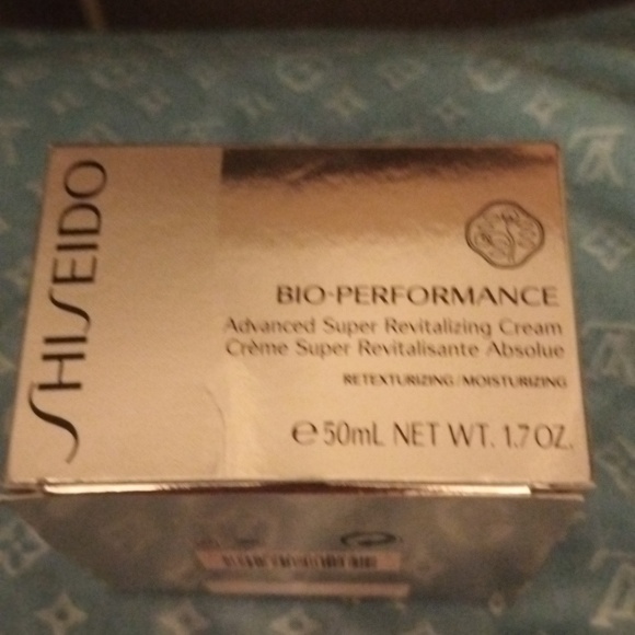 SHISEIDO BIO-PERFORMANCE ADVANCED SUPER REVITALIZING CREAM 1.7OZ